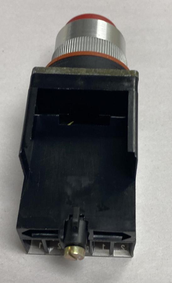 ALLEN BRADLEY,800MR-B6A,PUSHBUTTON EXTENDED HEAD LOT OF 2 NEW
