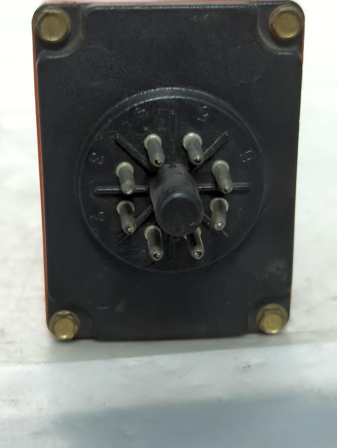 Used NATIONAL CONTROLS,T1K-10-461,SOLID STATE TIMER 1-10 SECONDS PRE-OWNED
