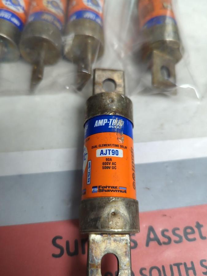 Used FERRAZ SHAWMUT,AJT90,SMART-SPOT 90 AMP FUSE LOT OF 6 PRE-OWNED