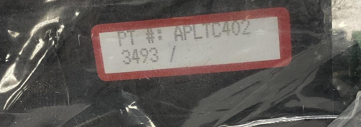 RED LION CONTROLS,APLTC402,PANEL METER 115VAC 50/60HZ NEW