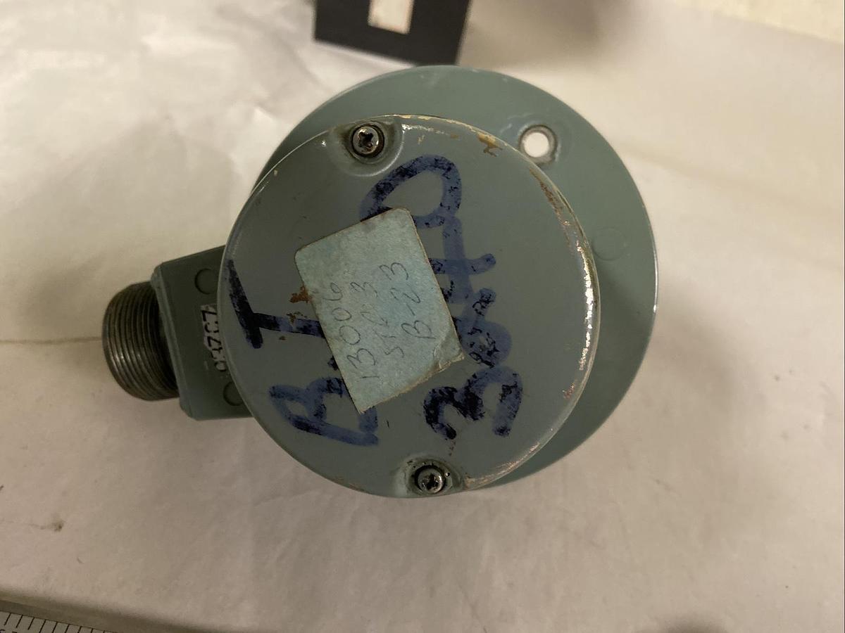 Used Yaskawa,TFUE-03ZC7,Feedback Unit No Bottom Cover