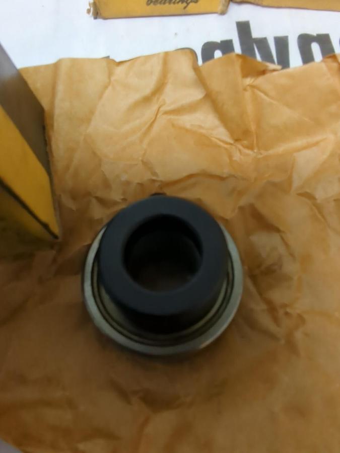 MRC,RA012ATT,BALL BEARING WITH LOCKING COLLAR 3/4 INCH BORE LOT OF 3 NOS