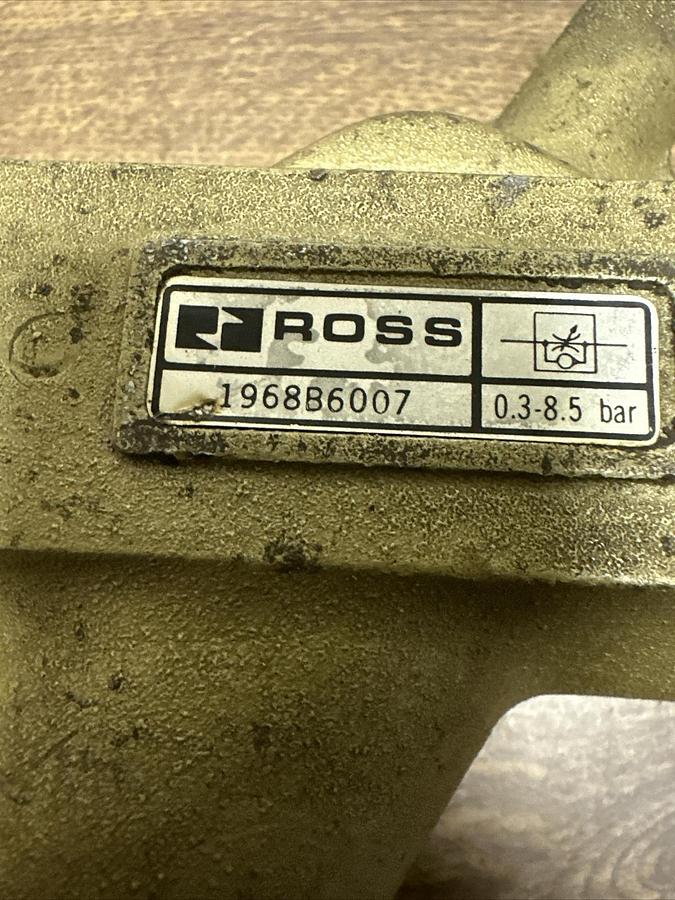 Ross,1968B6007,Flow Control Valve