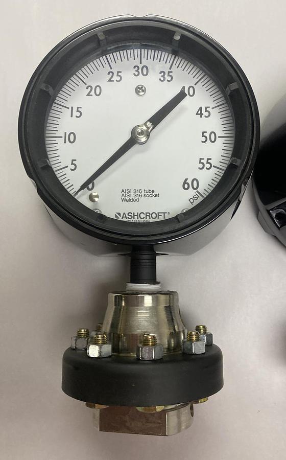 Used ASHCROFT,451279AS02L60#,DURAGAUGE SOLID FRONT CASE LOT OF 2