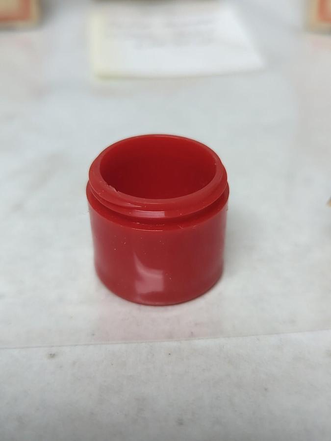 CUTLER-HAMMER,10250 TC21,LENS BUTTON PLASTIC RED LOT OF 6 NOS