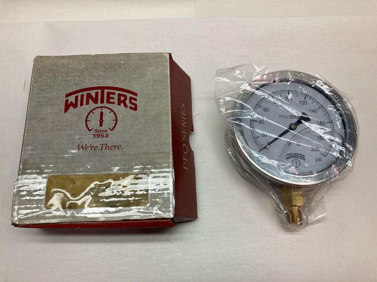 Winters,PFQ713R1,Pressure Gauge 4 Inch 1/4" NPT 0-200PSI