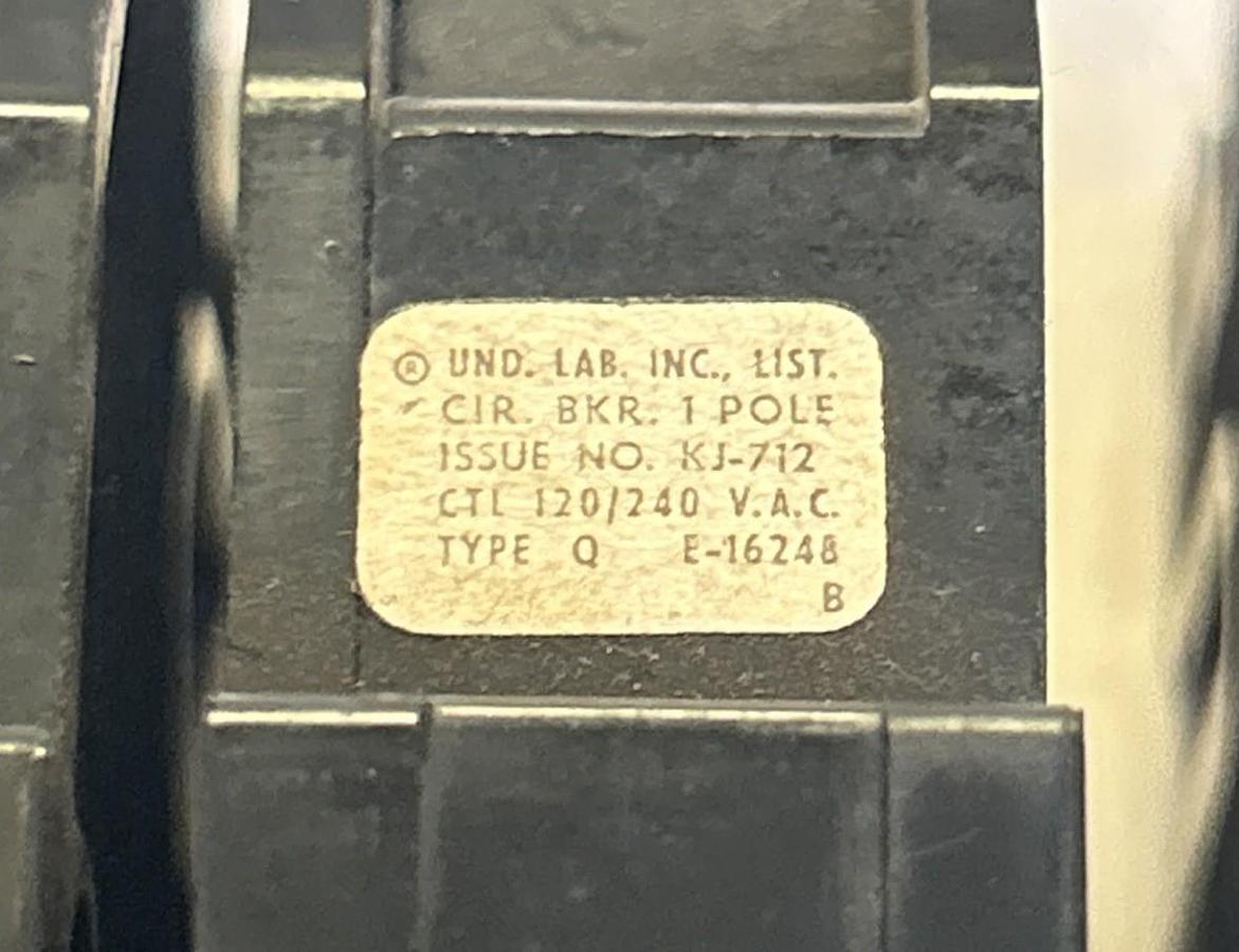 Used ZINSCO,Q120,CIRCUIT BREAKER 20A 120/240V 1P LOT OF 5