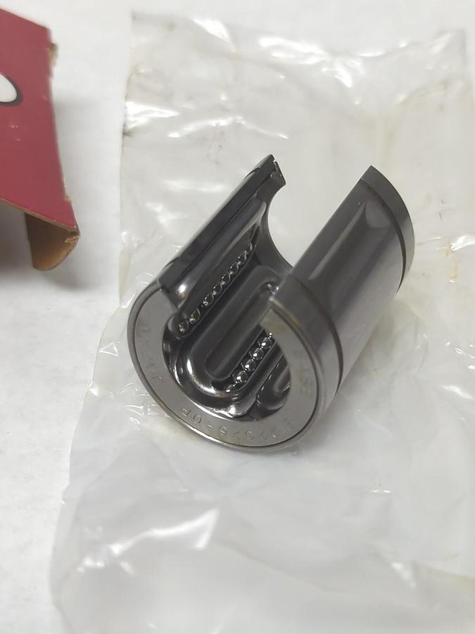 CONSOLIDATED,OPN-122026,PRECISION LINEAR BALL BUSHING BEARING NOS