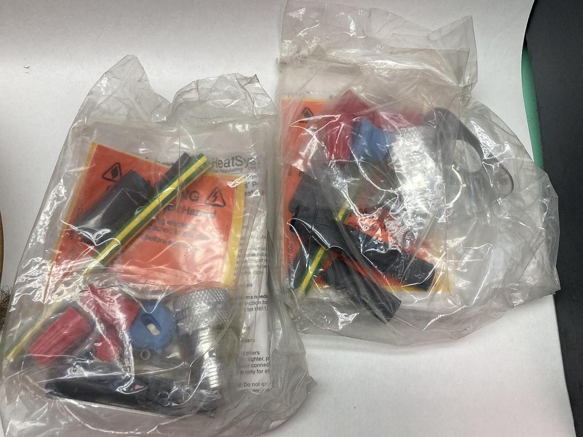 Raychem,H311100,Pipe Heating Cable TruckPak Kit 120V 100'/3W