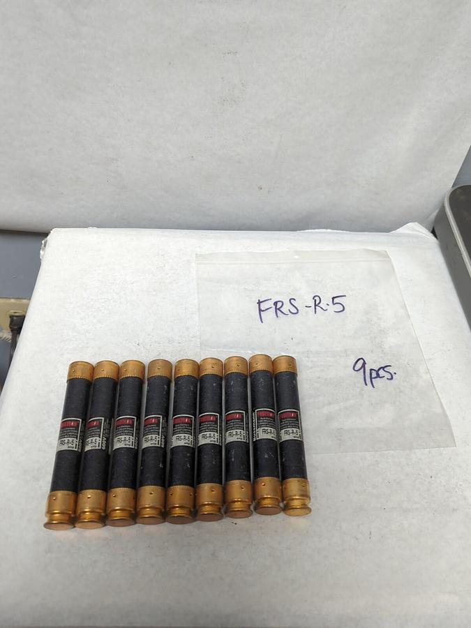 Used COOPER BUSSMANN,FTS-R-5,FUSETRON 5 AMP FUSE LOT OF 9 PRE-OWNED