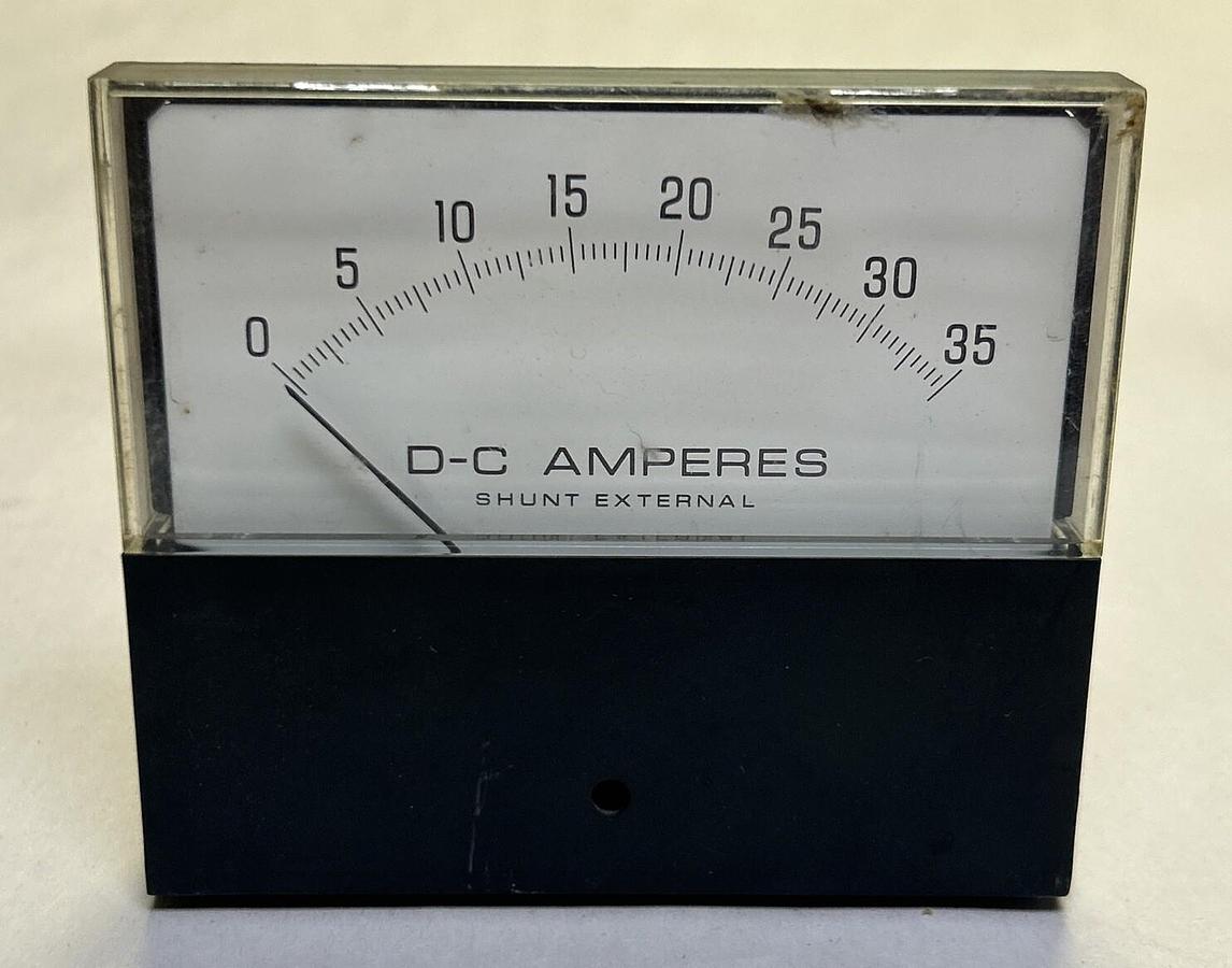 Used GENERAL ELECTRIC,50-251324ECEC1AAG,PANEL METER 0-35 DC AMPERES