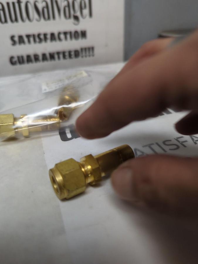 SWAGELOK,B-600-R-8,3/8TX1/2TA REDUCER LOT OF 3 NOS