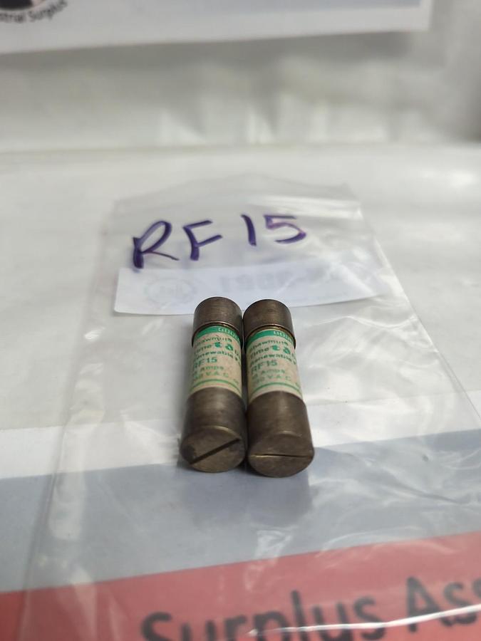 GOULD SHAWMUT,RF-15,RENEWABLE 15 AMP FUSE LOT OF 2 PRE-OWNED