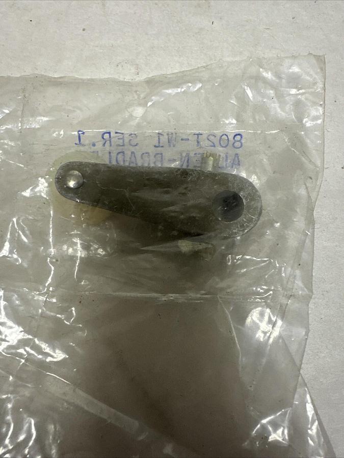 Used Allen Bradley,802T-W1 SER 1,Limit Switch Arm NEW