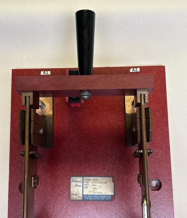 Used FILNOR INC,A-6725P2GX1,KNIFE SWITCH 400A 600V