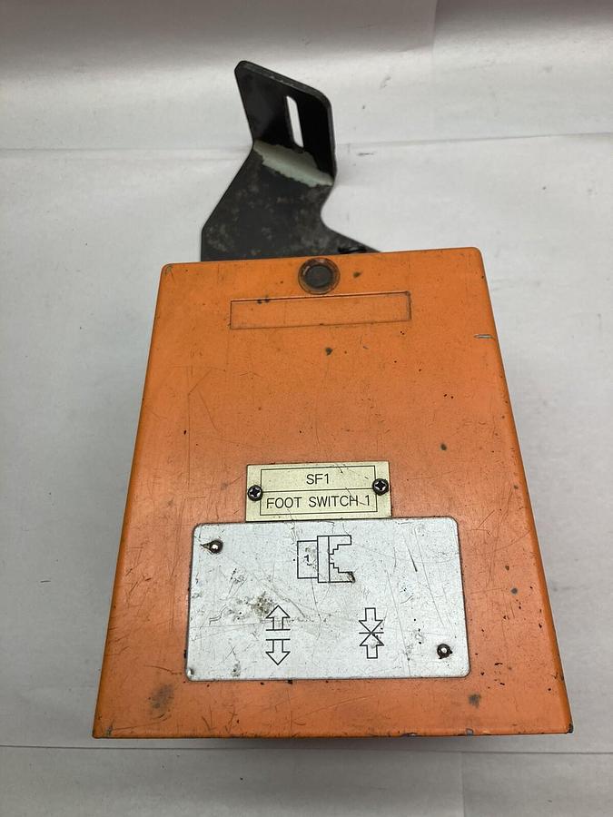 Used SF1 Foot Switch 1