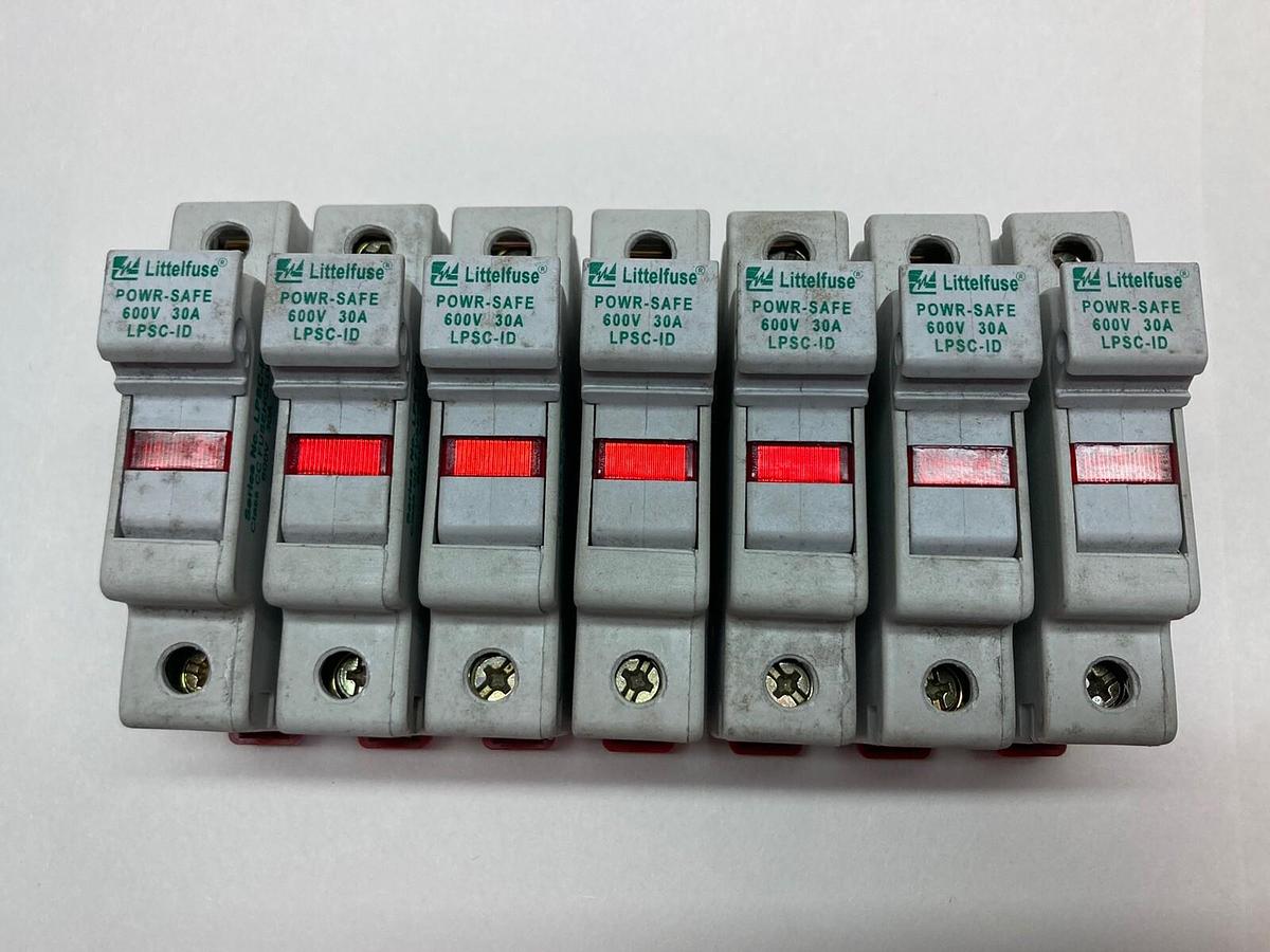 Used Littlefuse,LPSC-ID Class CC,Fuse Holder 600V 30A LOT OF 7