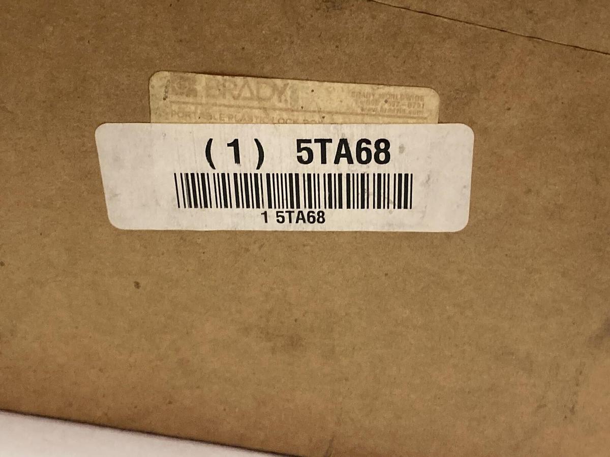 Brady,5TA68,Portable Plastic Lock Box