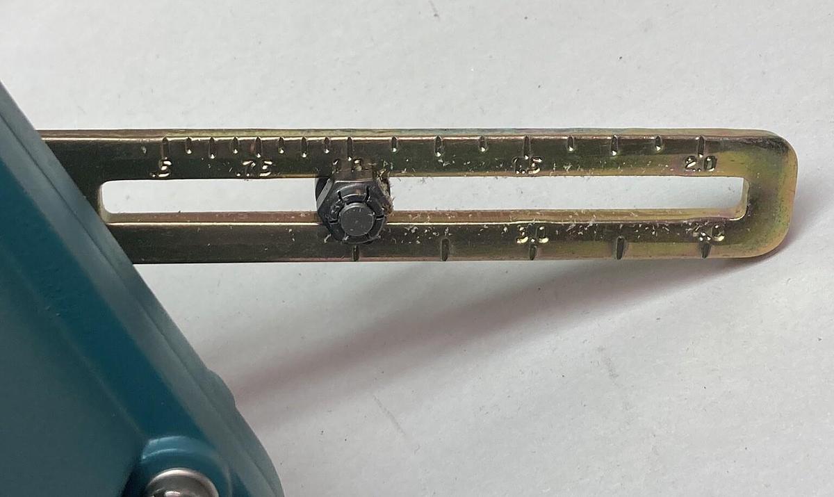 Honeywell,870020-112-11-00-01-09-00,Electro-Pneumatic Valve Positioner