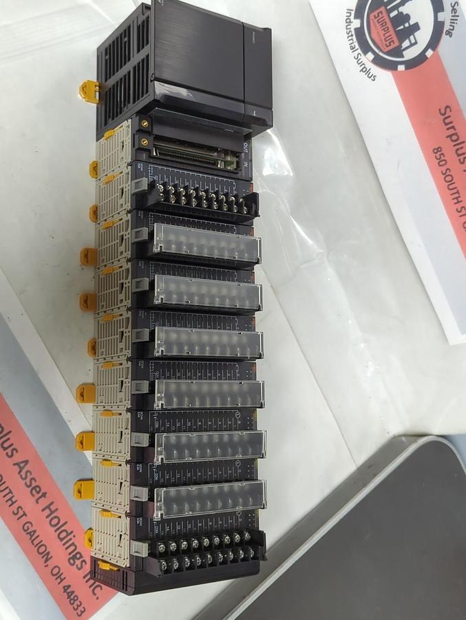 Used OMRON,NJ-PA3001,SUPPLY UNIT WITH (5) ID211 & (3) OD211 MODULES PRE-OWNED