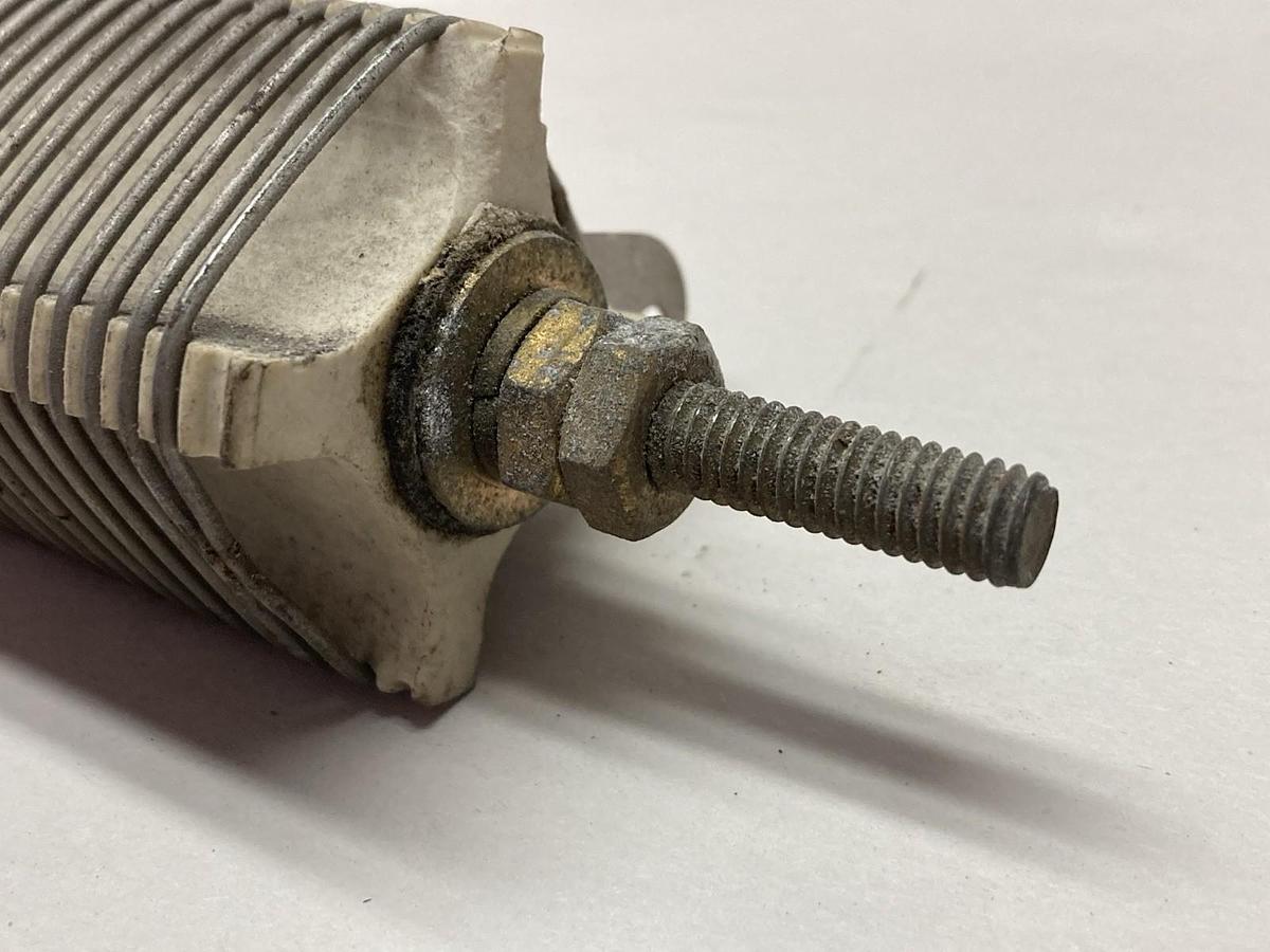 Used General Electric,IC9033-B5011,Resistor 11 OHMS