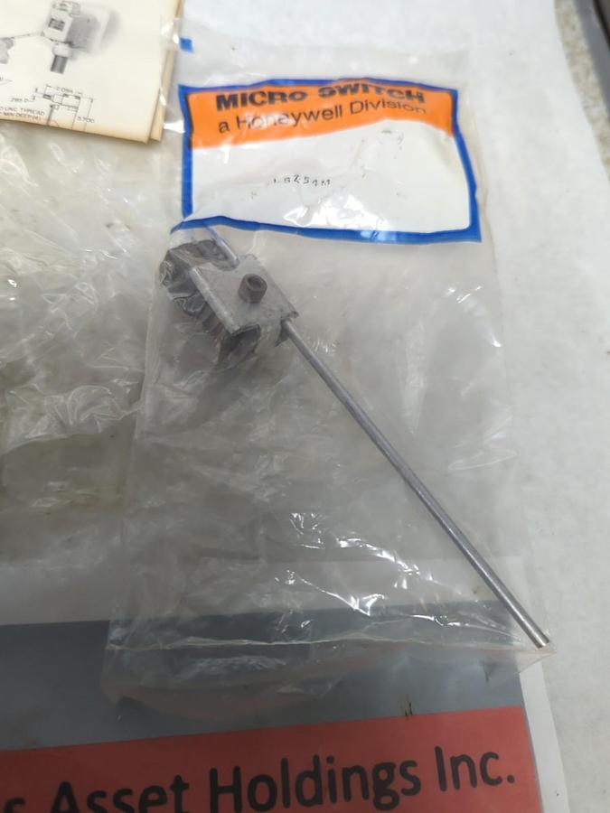 HONEYWELL,9PA40,MICRO SWITCH NOS