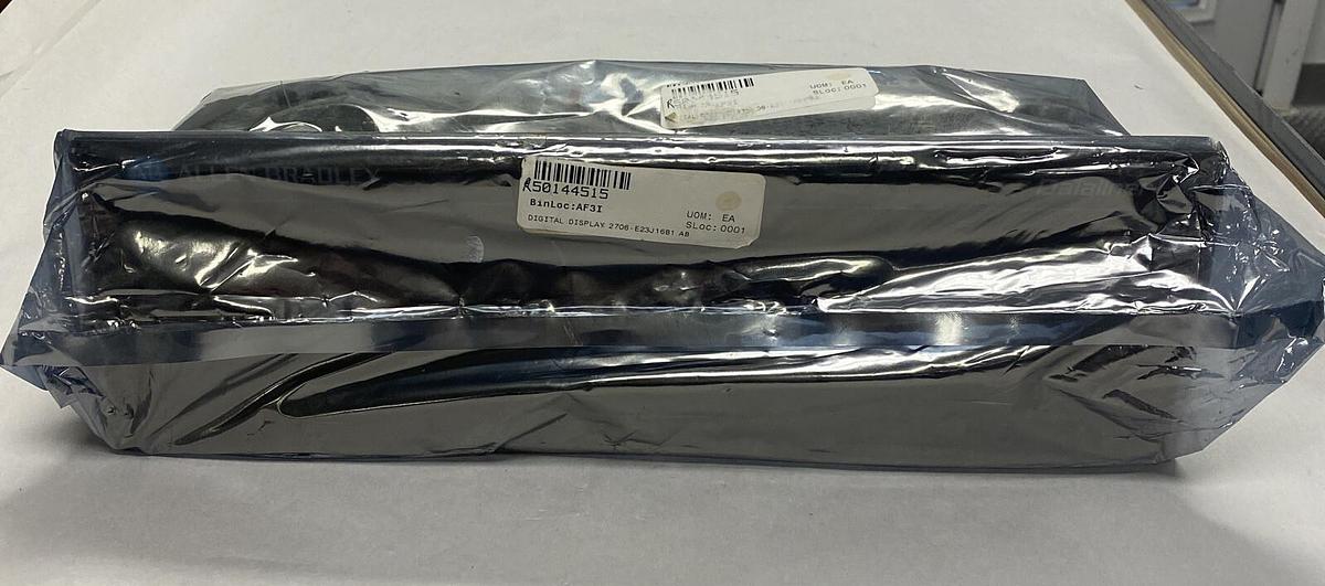 Used ALLEN BRADLEY,2706-E23J16B1,SER D REV C DATALINER OPERATOR INTERFACE REFRUBISHED