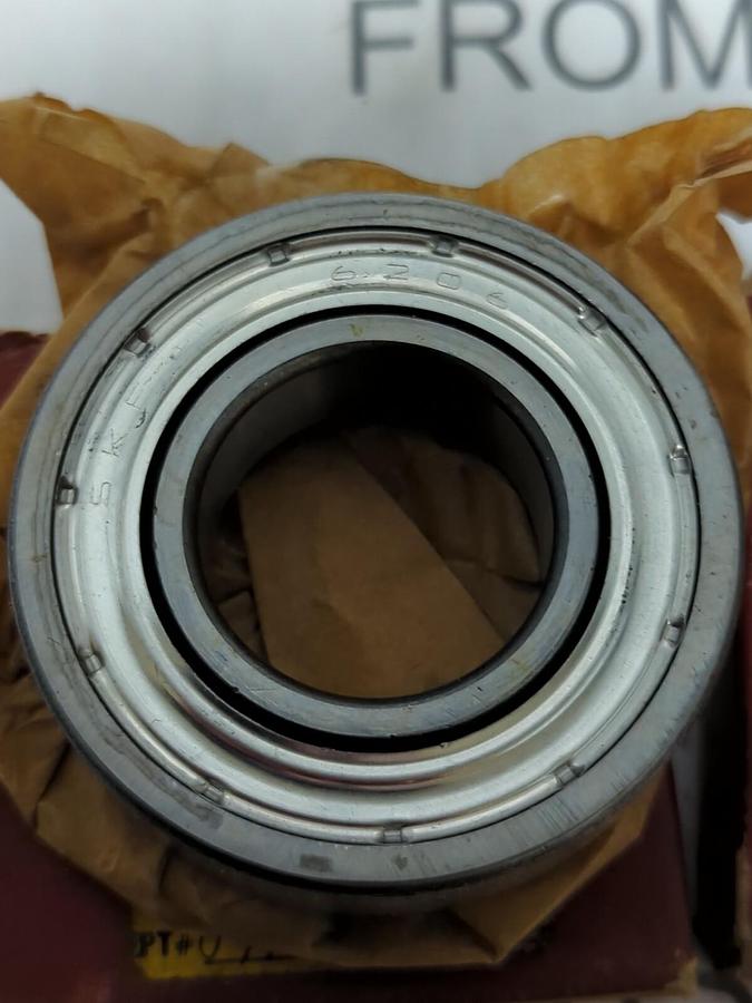 SKF,6206 2ZJ,BALL BEARING LOT OF 2 NOS