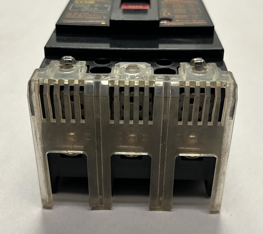 Used FUJI ELECTRIC,BB3SAB-030,CIRCUIT BREAKER 30A 3P