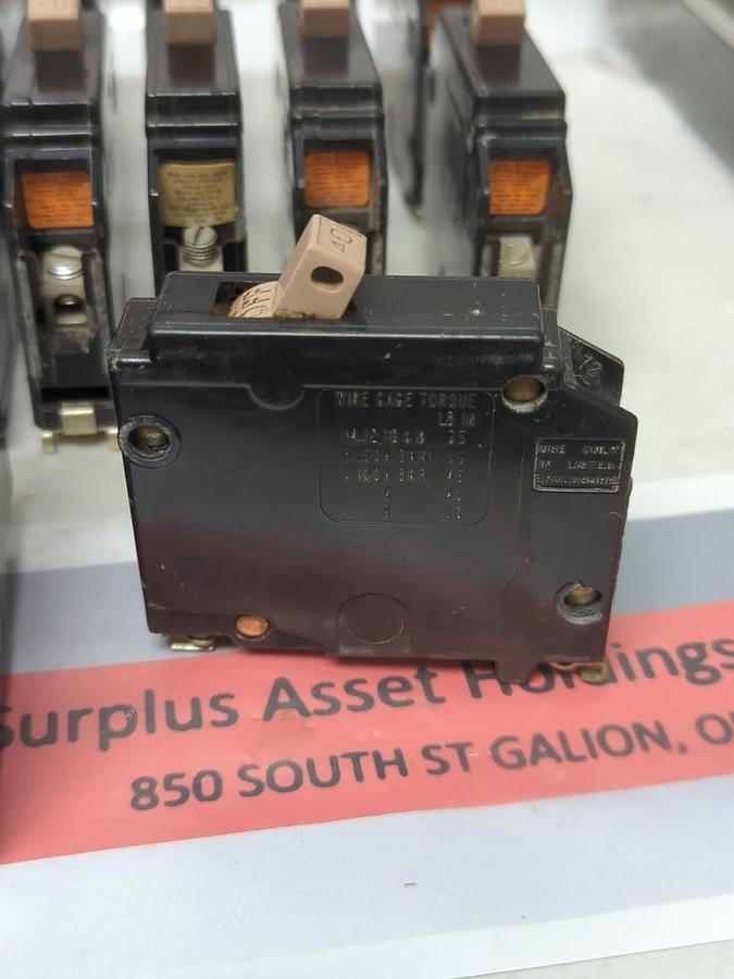 Used CUTLER-HAMMER,CH140,CIRCUIT BREAKER 40 AMP 1-POLE LOT OF 14 PRE-OWNED
