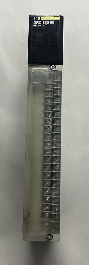 Used SCHNEIDER ELECTRIC,140-DRC-830-00,OUTPUT MODULE
