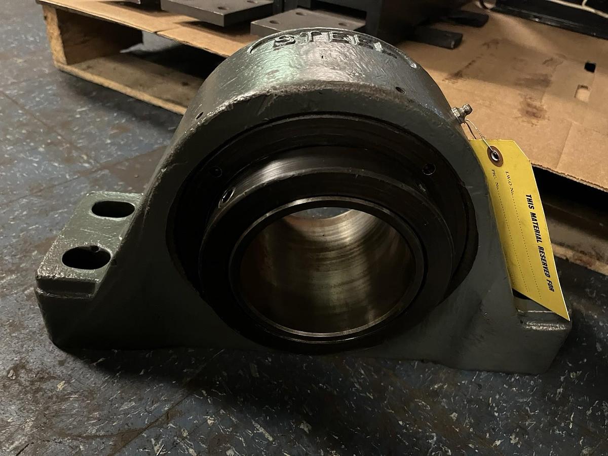 Used PTC LINK BELT,PKB22464FH,PILLOW BLOCK BEARING 4" BORE