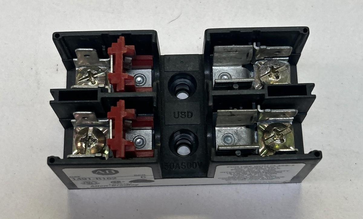 Used ALLEN BRADLEY,1491-R162,FUSE BLOCK