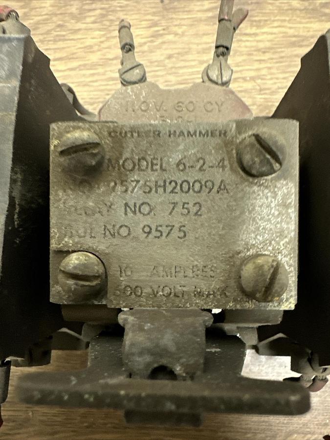 Used Cutler Hammer,9575H2009A,Industrial Control Relay