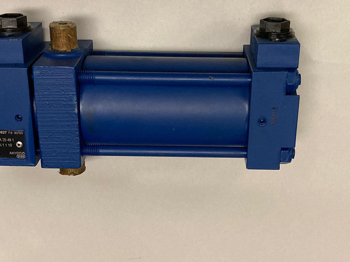 Used Rexroth,C80H-50-22-NA-25-49-1 100-BG-PU-N-1-1-10,Hydraulic Cylinder