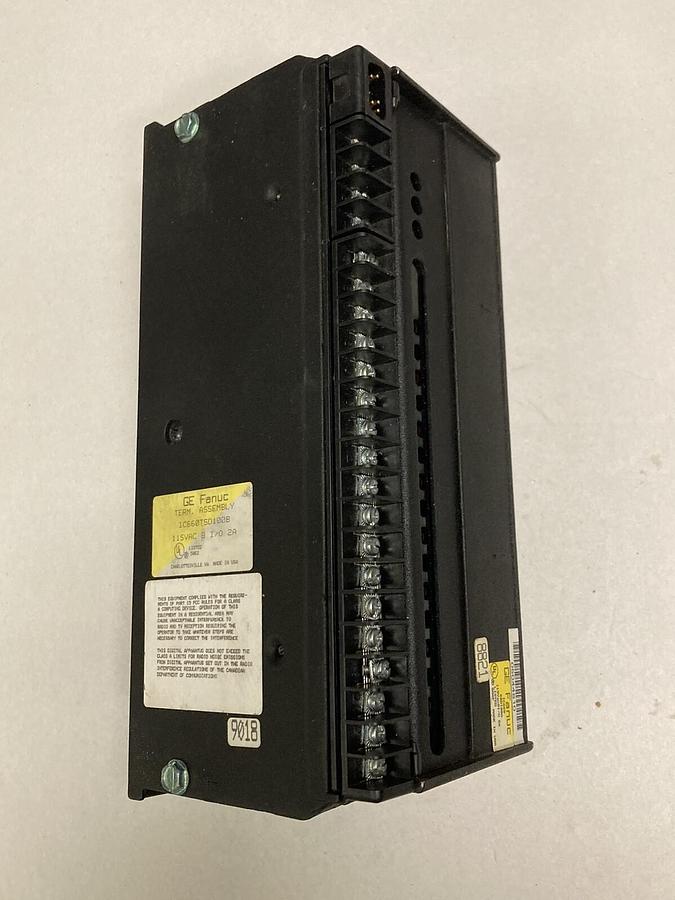 GE Fanuc,IC660EBD100A,Module Terminal Assembly