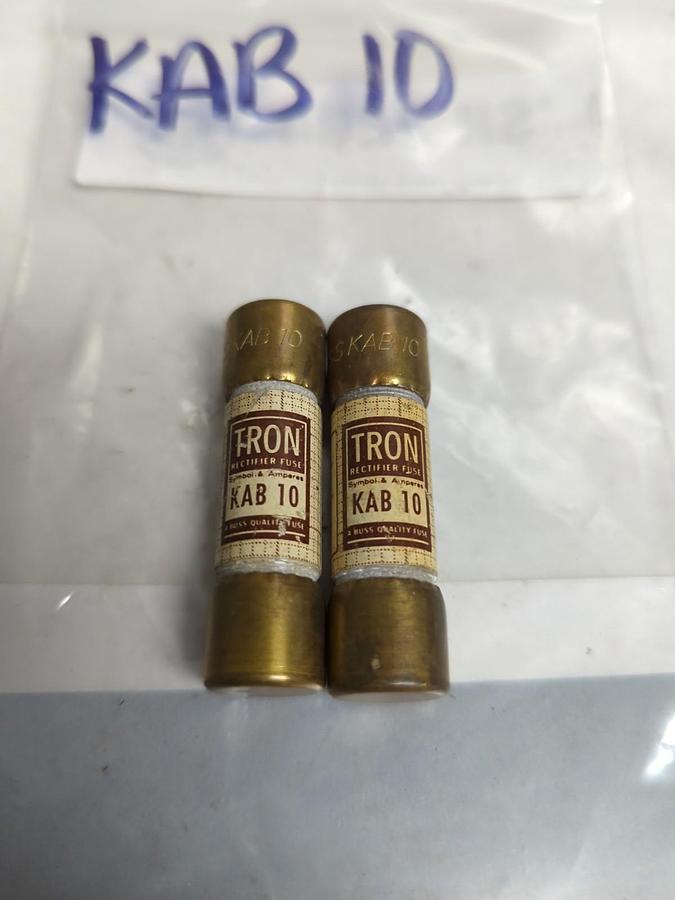 Used COOPER BUSSMANN,KAB-10,TRON 10 AMP FUSE LOT OF 2 PRE-OWNED