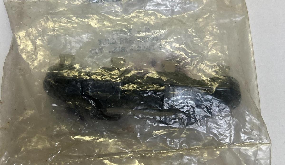 ALLEN BRADLEY,X-32377,CROSS BAR 4P NOS