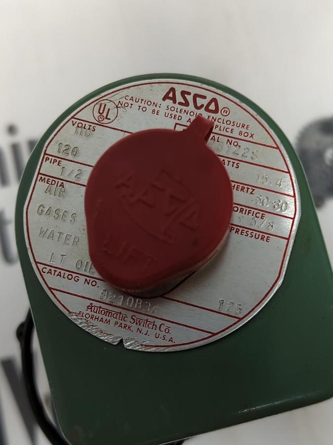 ASCO,8210B34,VALVE 1/2IN NPT 5/8 IN ORIFICE  15.4 V  GAS  WATER  OIL NOS