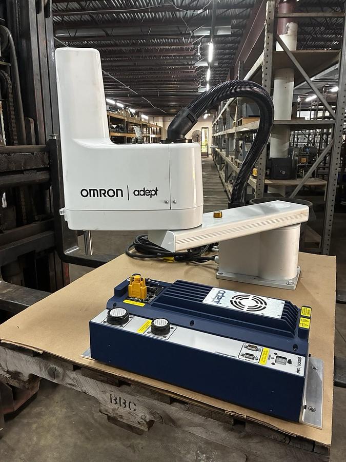 Used OMRON ADEPT,COBRA 650,INDUSTRIAL ROBOT W/ EMB-40M CONTROLLER UNIT