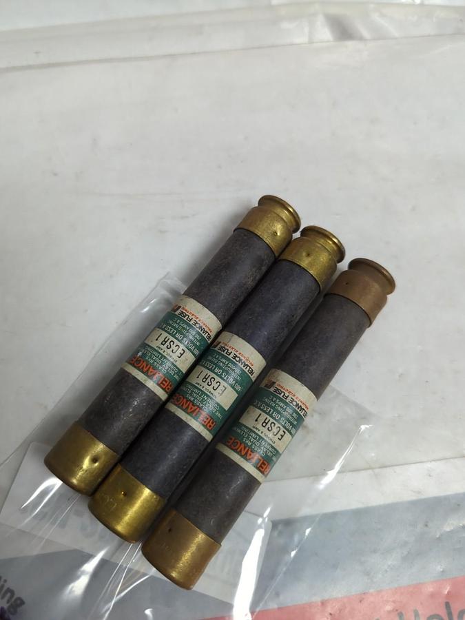 Used RELIANCE,ECSR1,TIME-DELAY 1 AMP FUSE LOT OF 3 PRE-OWNED