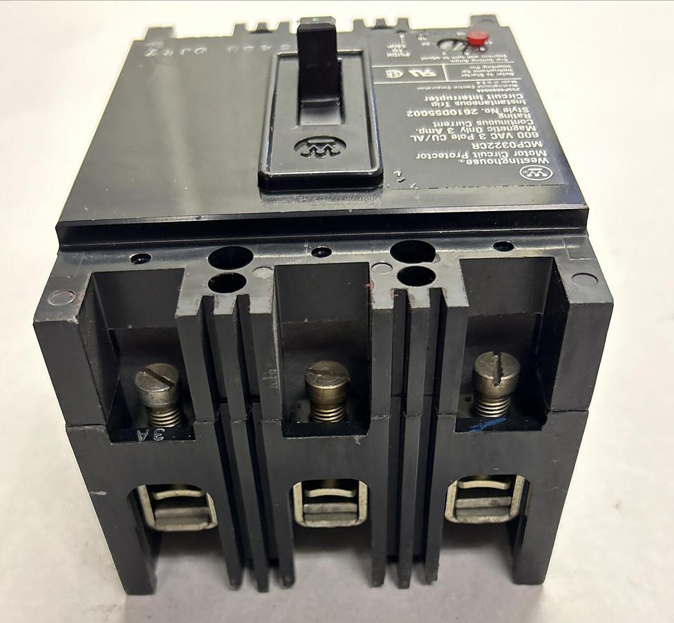 Used WESTINGHOUSE,MCP0322CR,CIRCUIT BREAKER 3A 600V 3P