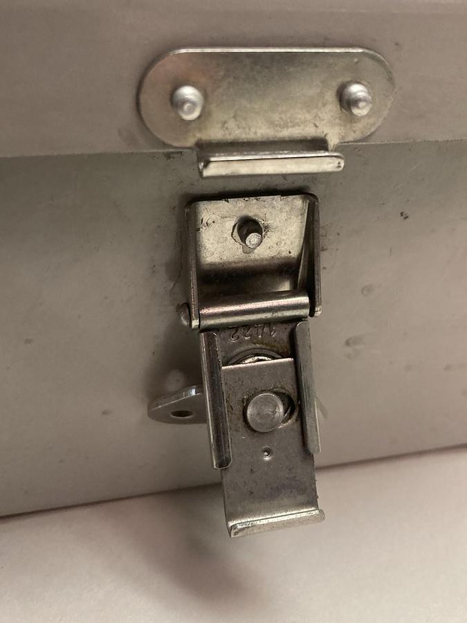 Used Hubbell,AU470121,Indoor Enclosure