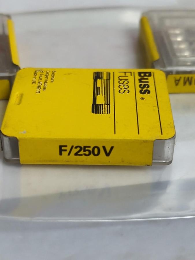 COOPER BUSSMANN,GDA800MA,FUSE LOT OF 25 PCS NOS