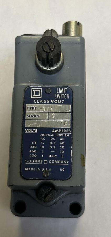 Used SQUARE D,9007AW16,LIMIT SWITCH