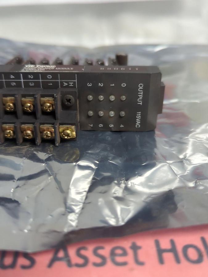 Used GE,IC610MDL175B,OUTPUT MODULE 115 VAC PRE-OWNED