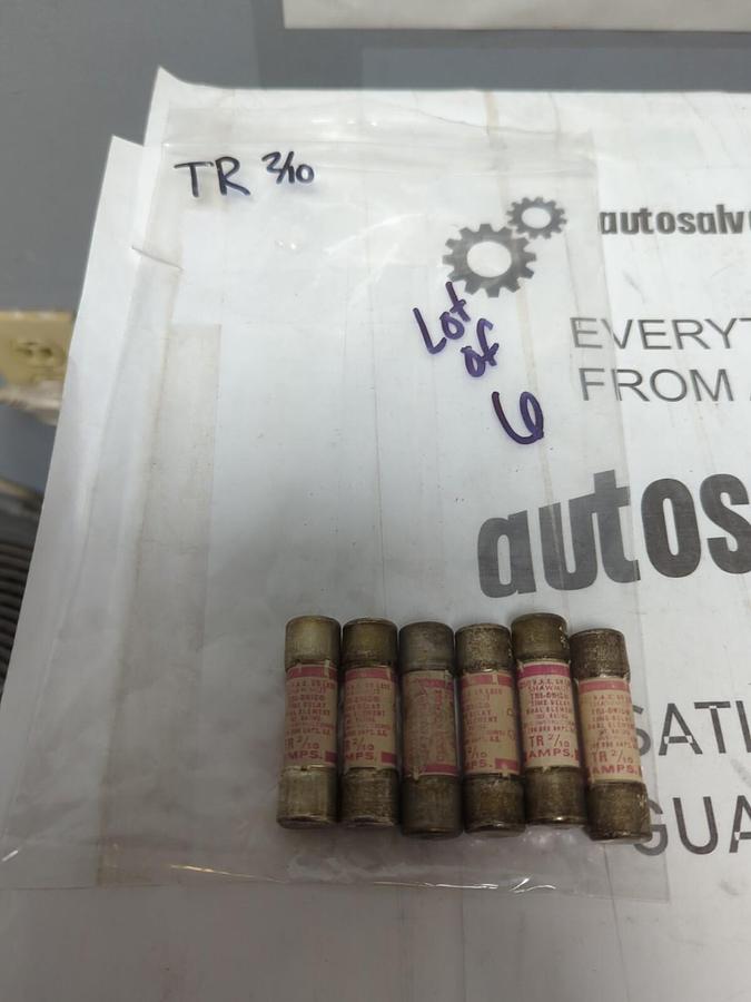 SHAWMUT,TR2/10,TRI ONIC 2/10 AMP FUSES LOTOF 6 NOS