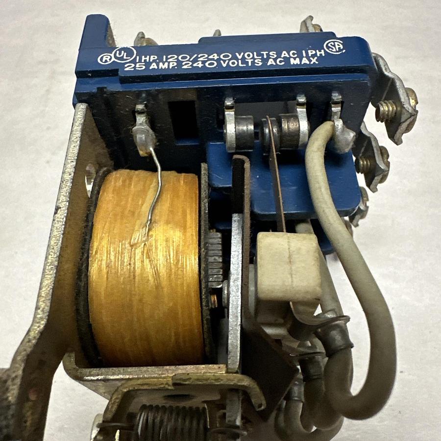 Potter & Brumfield,PM17AY,120/240V 50-60Hz Relay