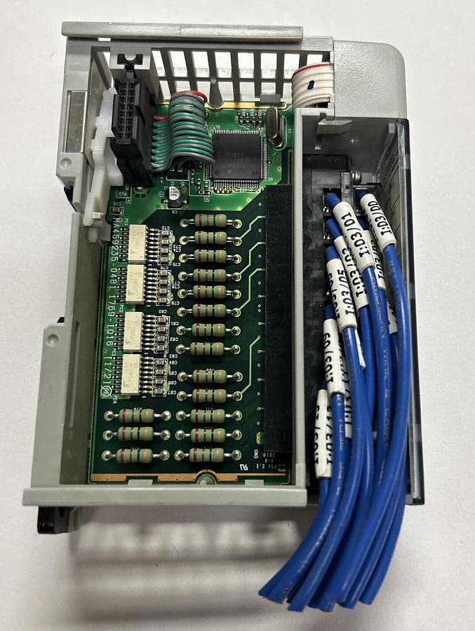 Used ALLEN BRADLEY,1769-IQ16,SER A INPUT MODULE