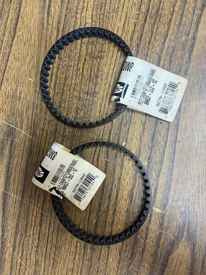 GATES,8MGT-352-12,POLY CHAIN GT CARBON SYCHRONOUS BELT LOT OF 2